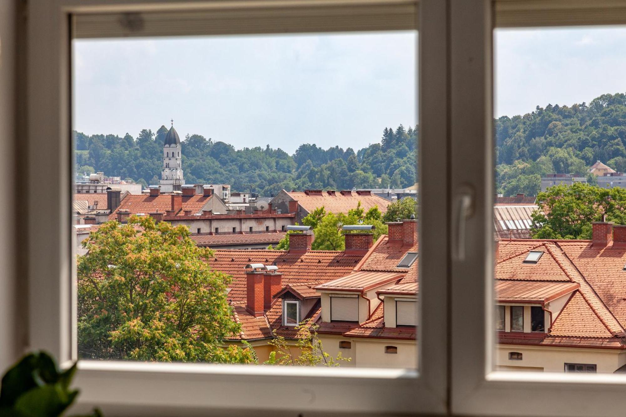 Luxe Penthouse With A Castle View Lublana Zewnętrze zdjęcie